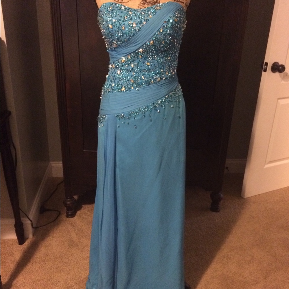 Tiffany blue formal dress size 10